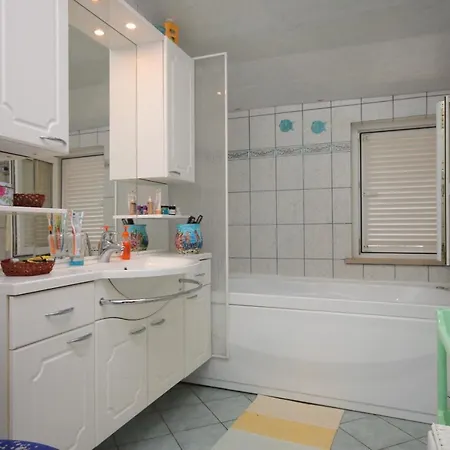 With A Parking Space Valica, - 7122 Daire