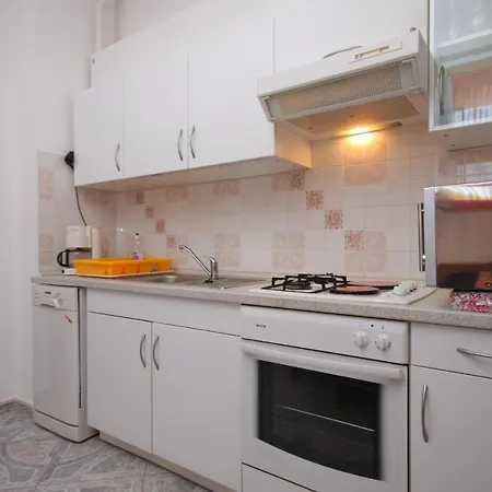 With A Parking Space Valica, - 7122 Daire