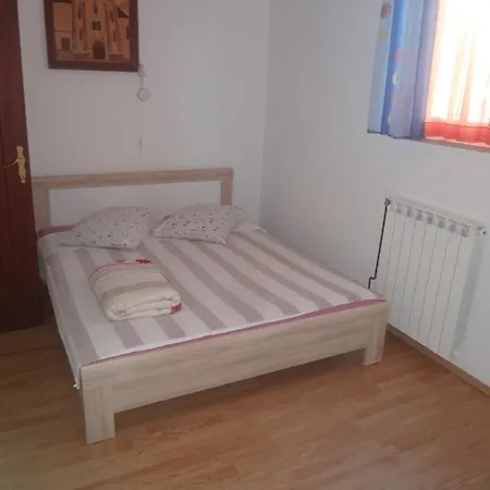 דירה With A Parking Space Valica, - 7122