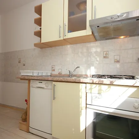 דירה With A Parking Space Valica, - 7122 *