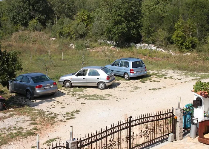 With A Parking Space Valica, - 7122 * Umag